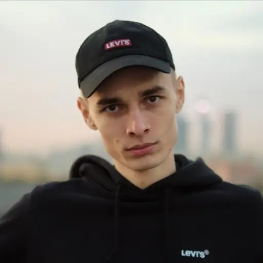 Артём Павлюткин